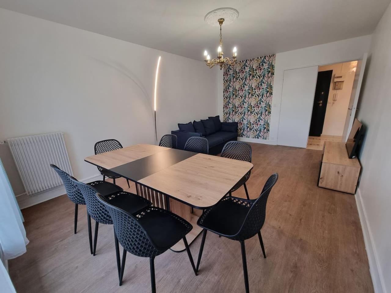 Grand Appartement 3 Chambres Disney - Paris - 82M2 Neuilly-sur-Marne Exterior photo